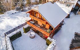 Chambres Et Table D'Hotes Au Chalet Datcha
